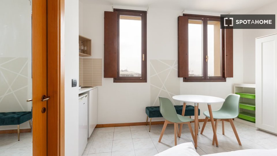 Apartment mono Milan — photo 9