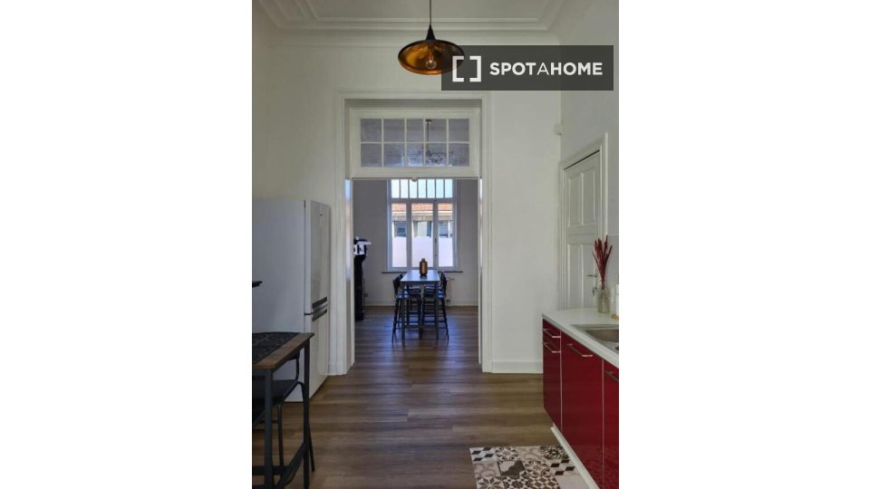 Double room Brussels, 6 beds — photo 8