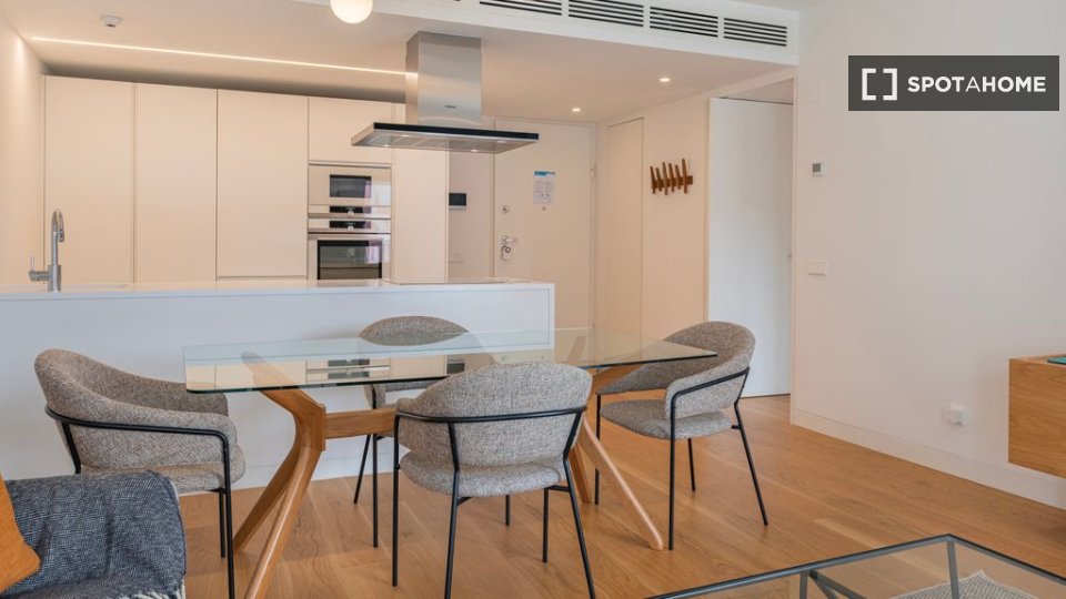 Apartment Lisbon, 1 bed — photo 7