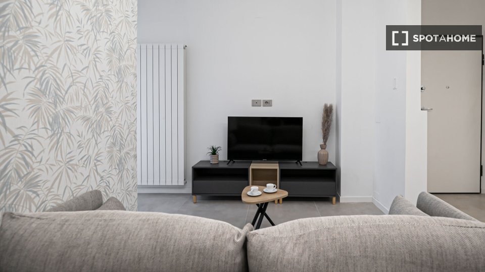Apartment Milan, 4 beds, 125m² — photo 8