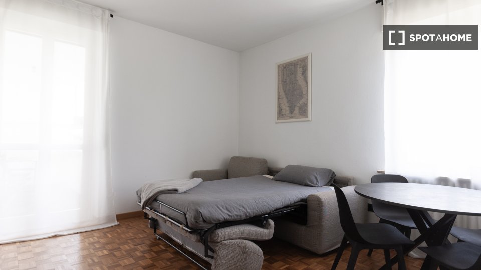 Apartment Milan, 2 beds, 70m² — photo 13