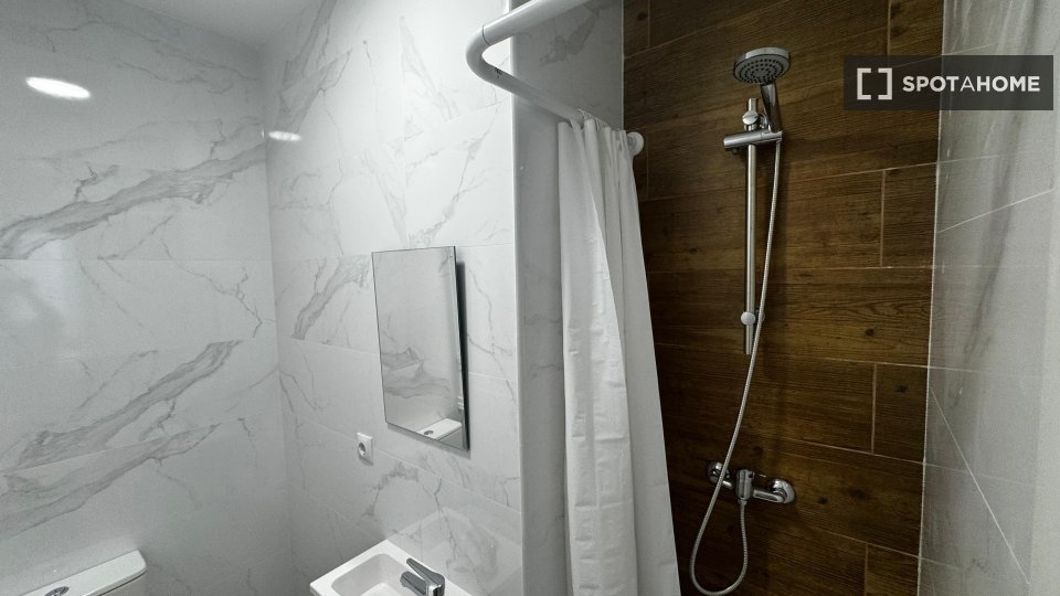 Apartment mono Madrid, 12m² — photo 2