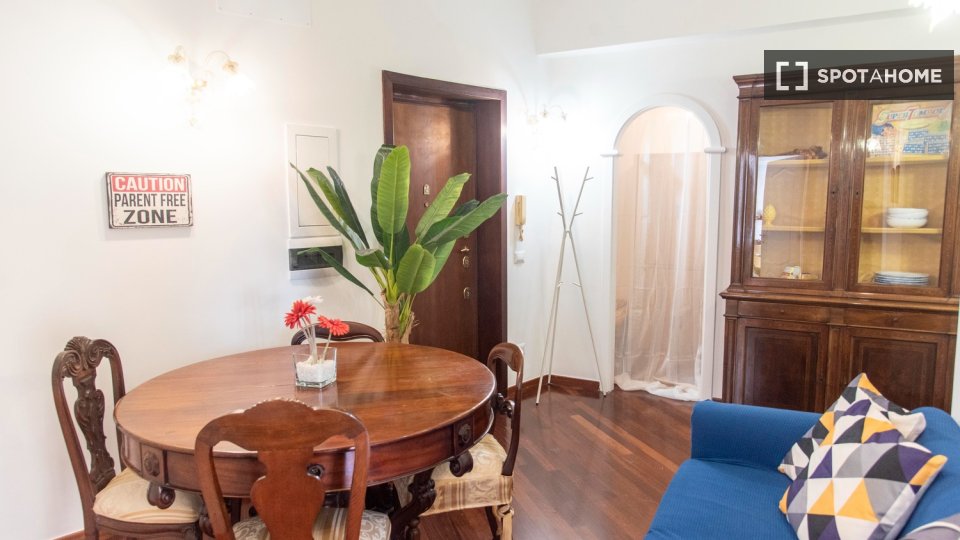 Double room Rome, 4 beds — photo 8