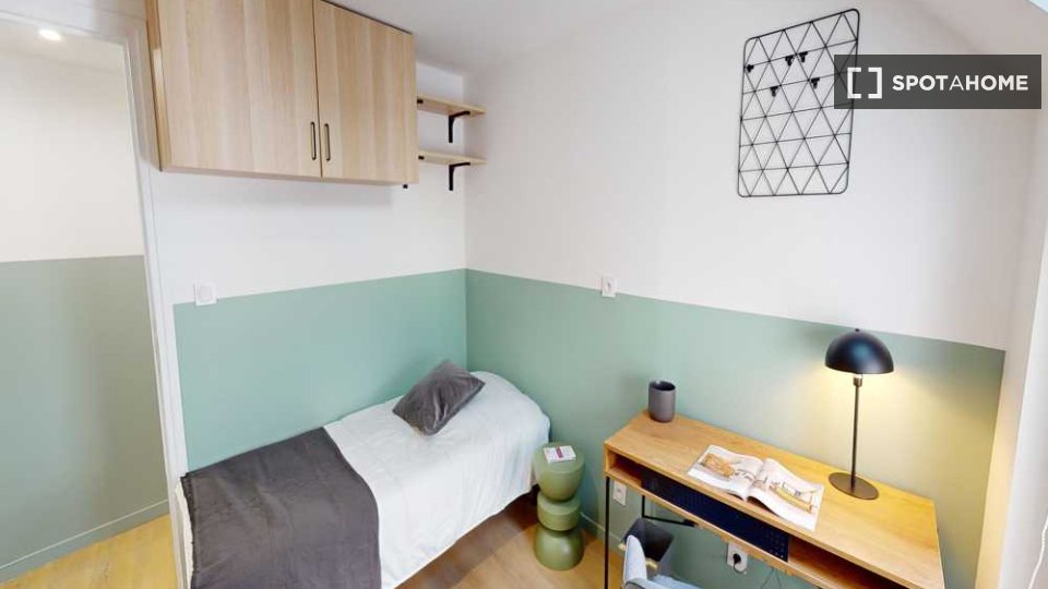 Double room Paris, 9 beds, 160m² — photo 6