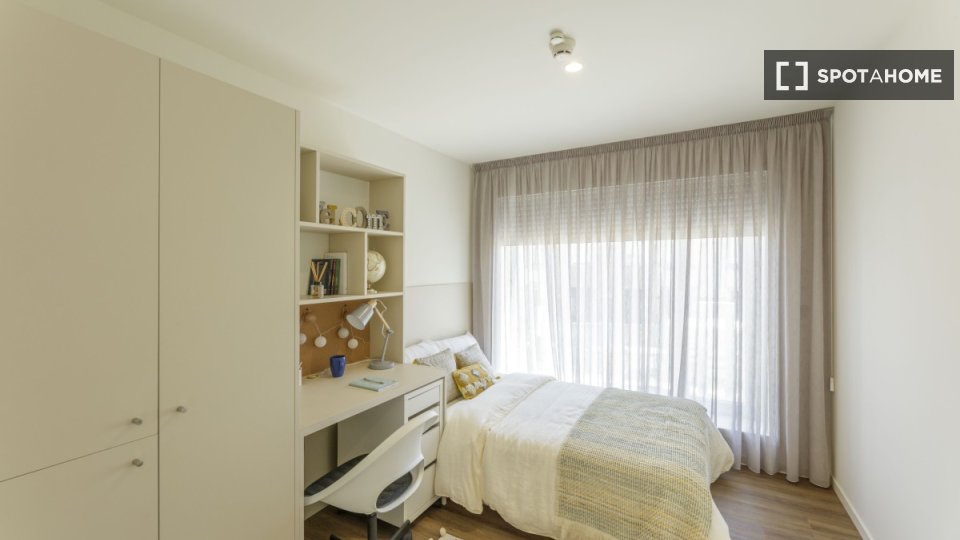 Double room Porto, 1 bed — photo 1