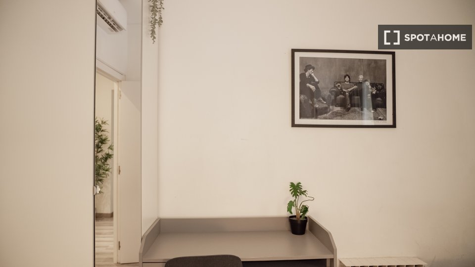 Double room Barcelona, 6 beds — photo 7