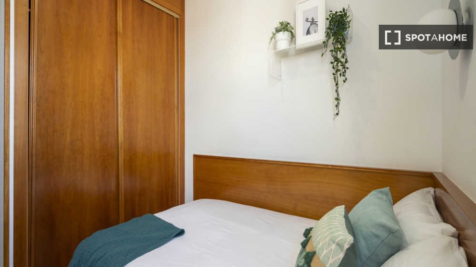 Double room Madrid, 12 beds — photo 64