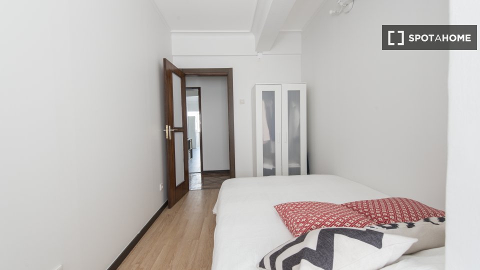 Double room Lisbon, 10 beds — photo 44