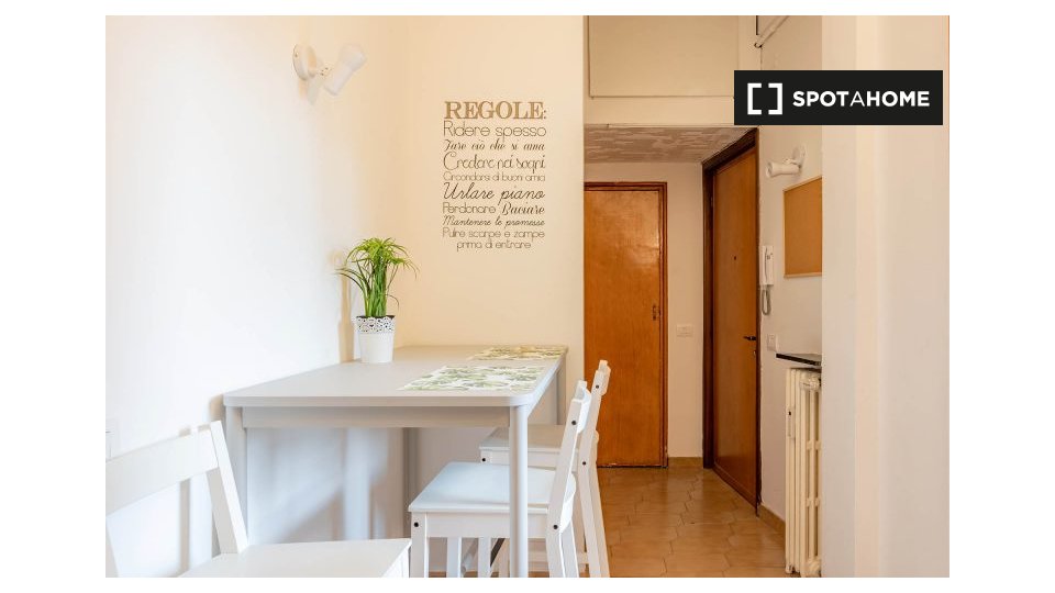 Double room Milan, 3 beds, 70m² — photo 12