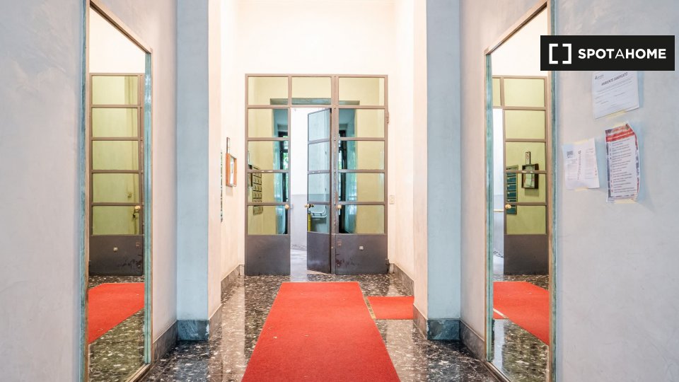 Apartment Milan, 1 bed, 80m² — photo 30