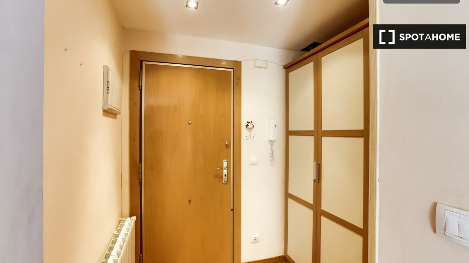 Double room Valencia, 2 beds — photo 8