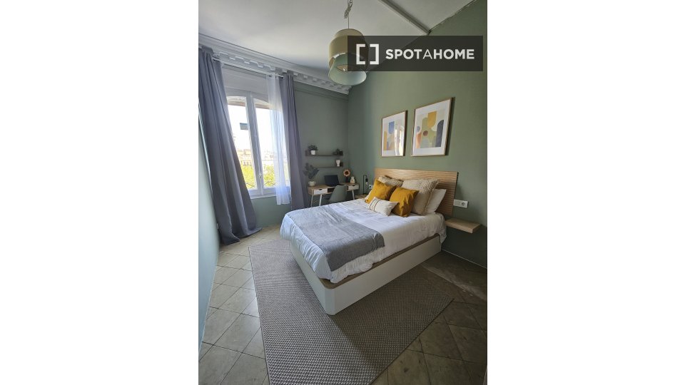 Double room Barcelona, 10 beds, 220m² — photo 11