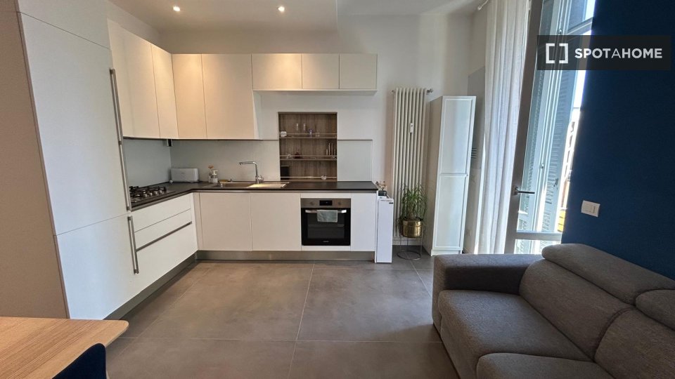 Apartment Milan, 2 beds, 75m² — photo 1