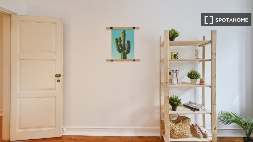 Double room Lisbon, 8 beds — photo 12