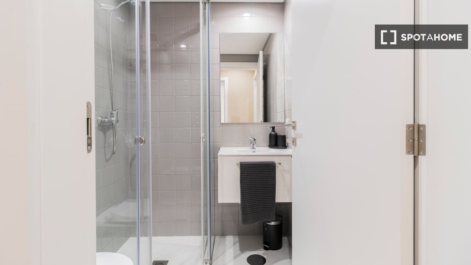 Apartment Porto, 2 beds, 90m² — photo 19