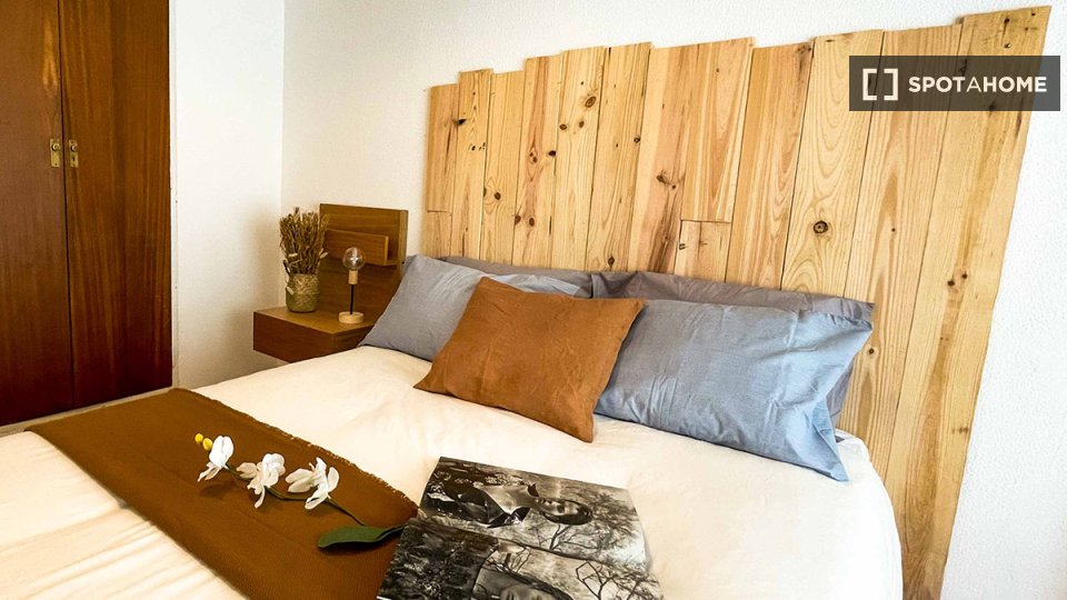 Double room Madrid, 7 beds — photo 4