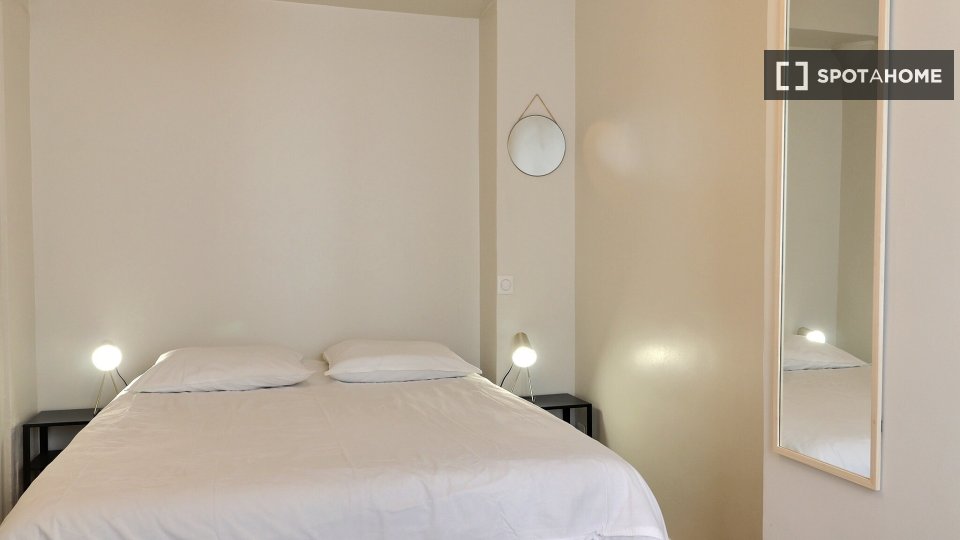 Apartment Paris, 1 bed, 33m² — photo 2