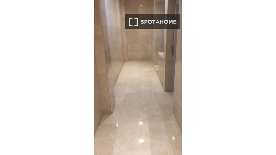 Apartment Valencia, 3 beds, 90m² — photo 2