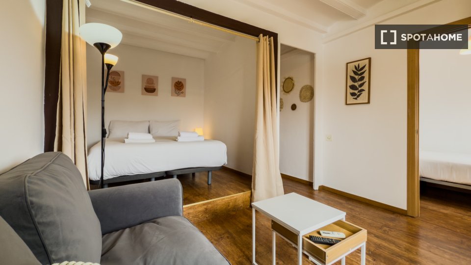 Apartment Barcelona, 1 bed, 50m² — photo 20