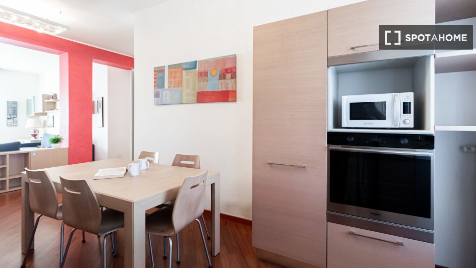 Apartment Milan, 2 beds, 113m² — photo 2