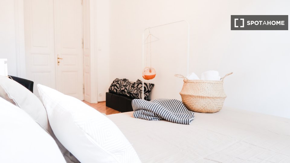 Double room Budapest, 4 beds — photo 23