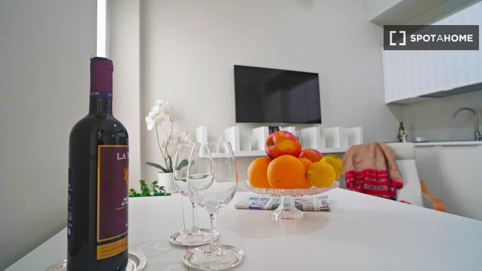 Apartment Milan, 1 bed, 60m² — photo 1