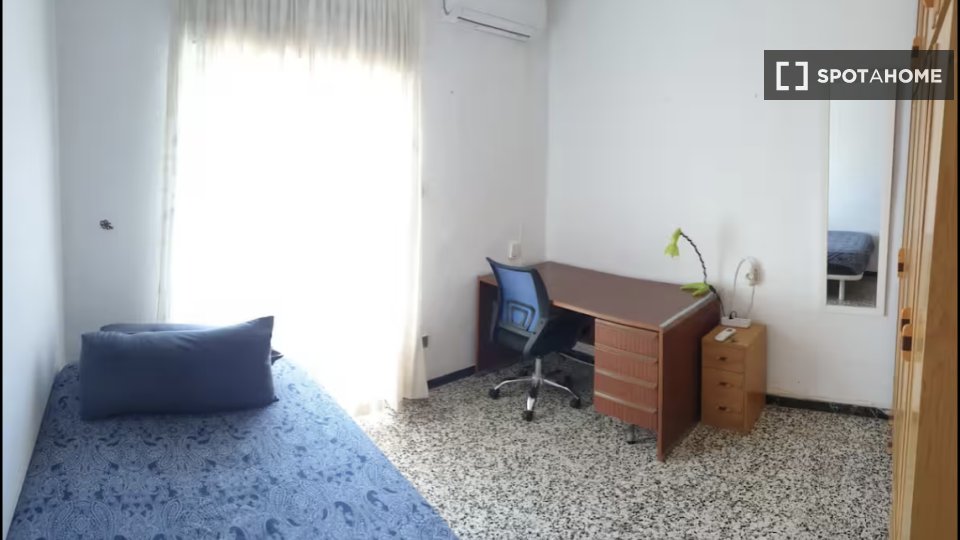 Se alquila habitación en piso compartido, Alicante.