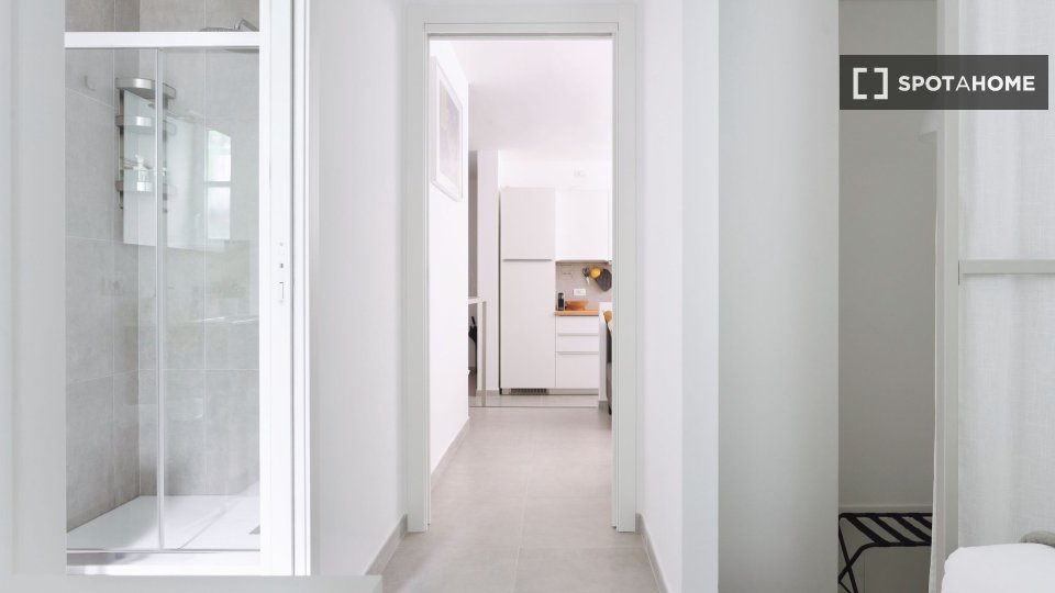 Apartment Milan, 1 bed, 60m² — photo 1