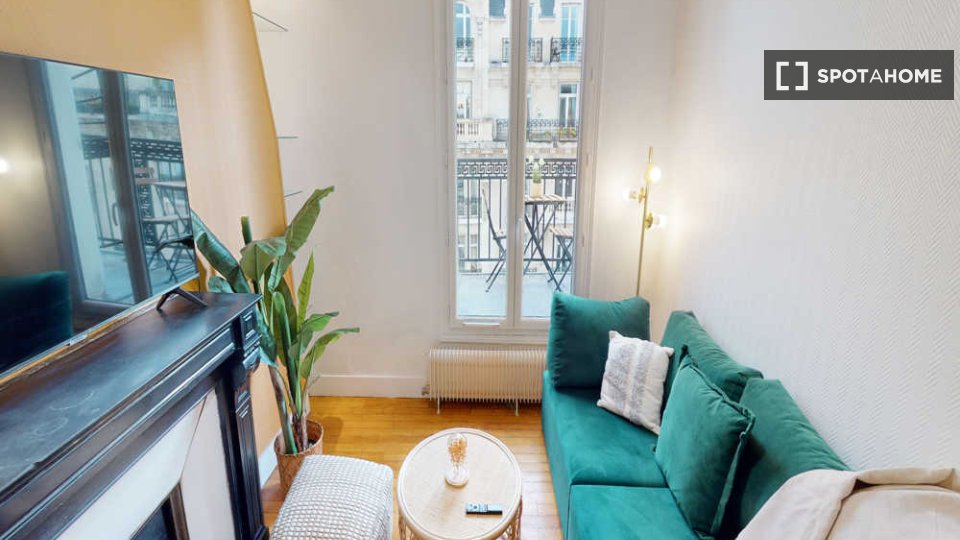 Double room Paris, 9 beds, 160m² — photo 12