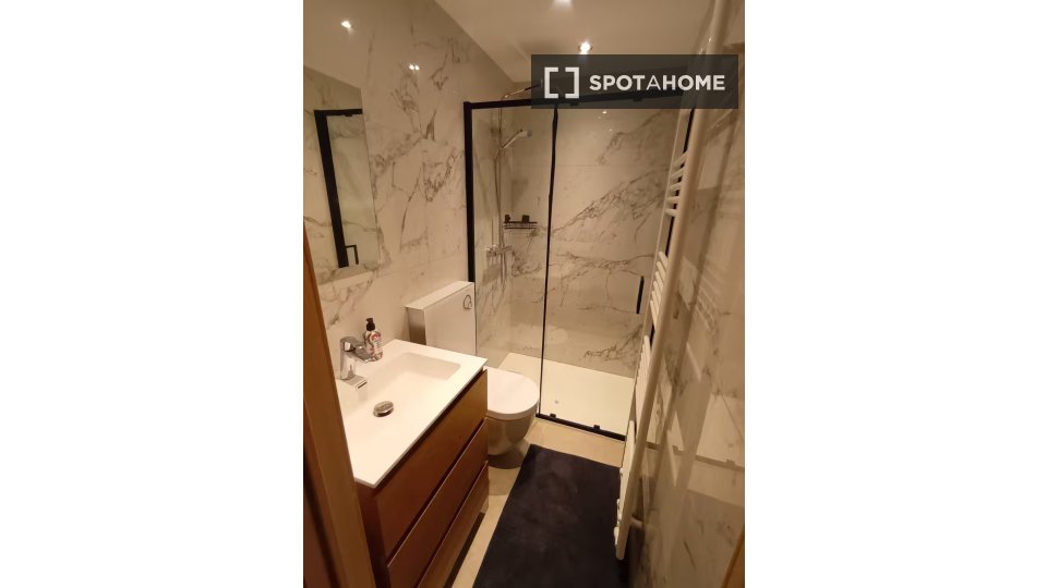 Apartment Brussels, 4 beds — photo 11