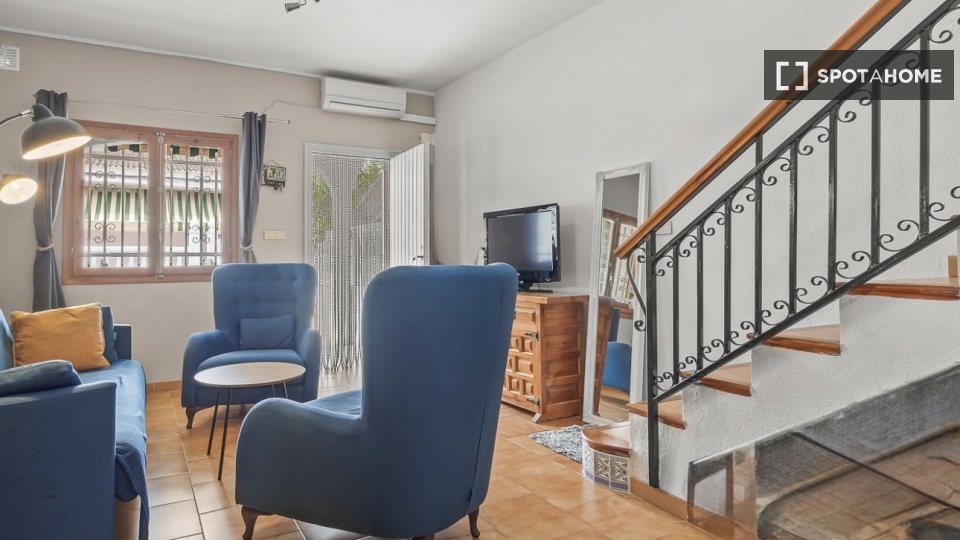 Apartment Alicante, 2 beds, 70m² — photo 16