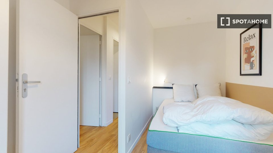 Double room Paris, 8 beds — photo 10