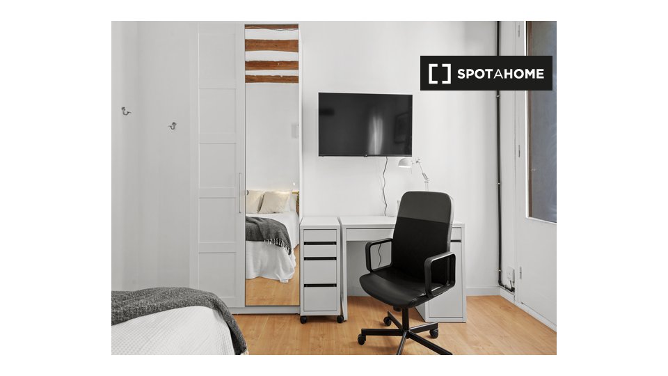 Double room Barcelona, 4 beds — photo 6