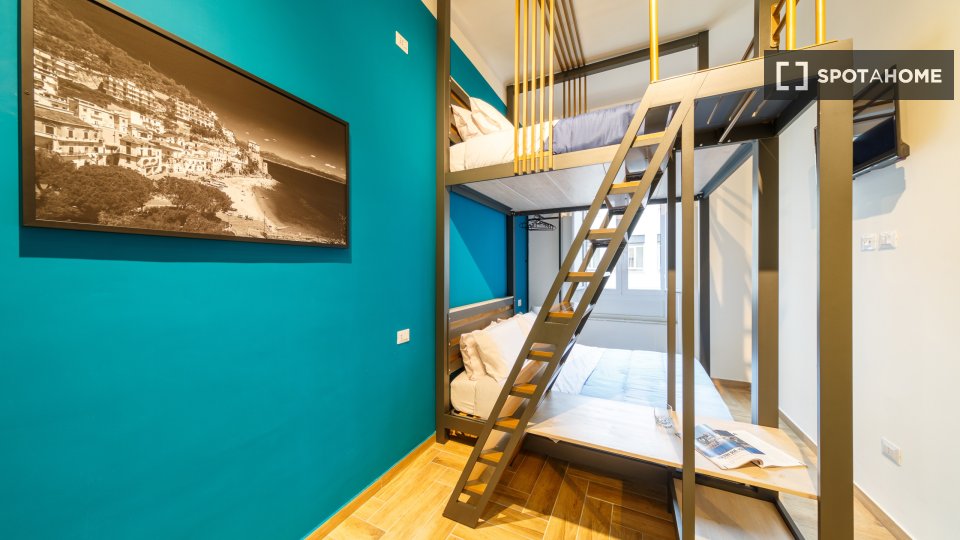 Apartment Naples, 2 beds — photo 17