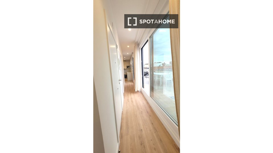 Apartment mono Madrid, 55m² — photo 3