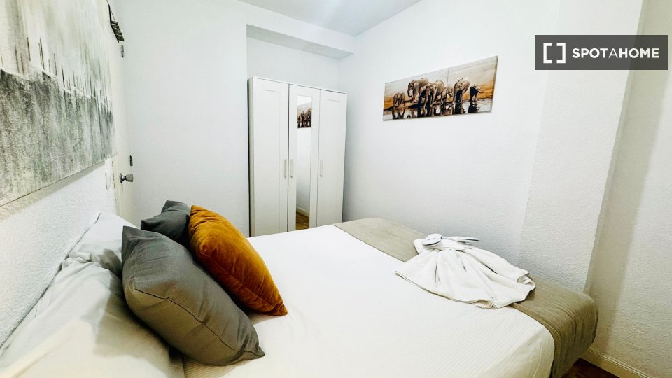 Apartment Madrid, 2 beds, 40m² — photo 1