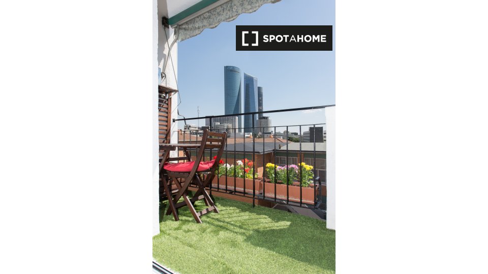 Apartment Madrid, 2 beds, 50m² — photo 1