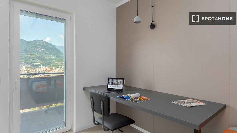 Double room Trento, 3 beds — photo 20