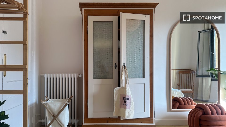 Double room Barcelona, 8 beds, 250m² — photo 49