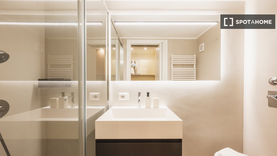 Apartment Milan, 1 bed — photo 36