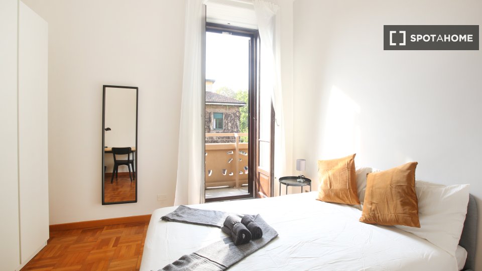 Double room Milan, 8 beds, 190m² — photo 7