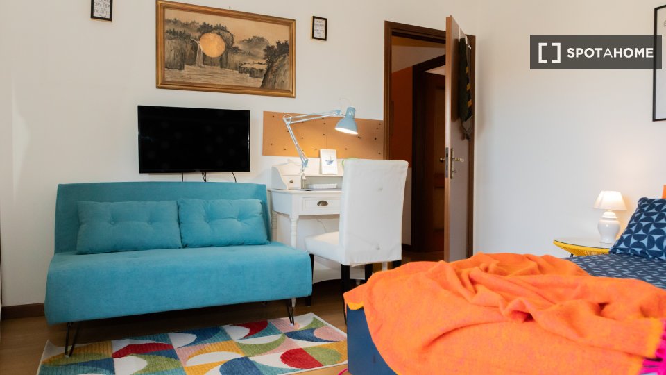 Double room Rome, 5 beds — photo 8