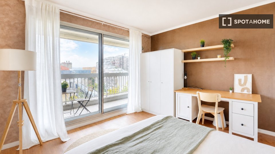 Habitación doble París, 5 habitaciones — foto 29