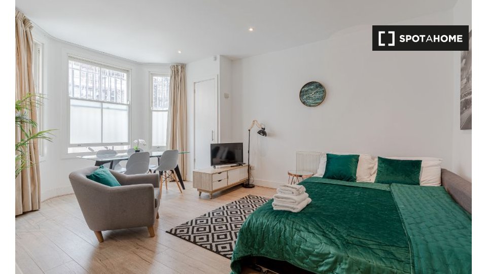 Apartment London, 1 bed — photo 1