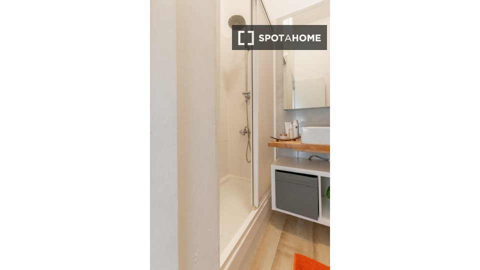 Double room Barcelona, 7 beds — photo 5