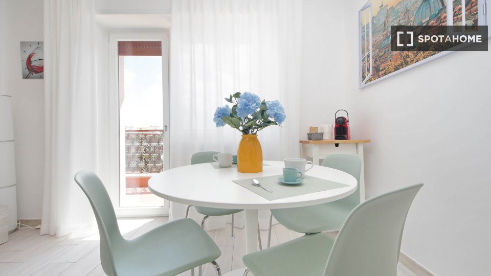 Apartment Rome, 1 bed — photo 7