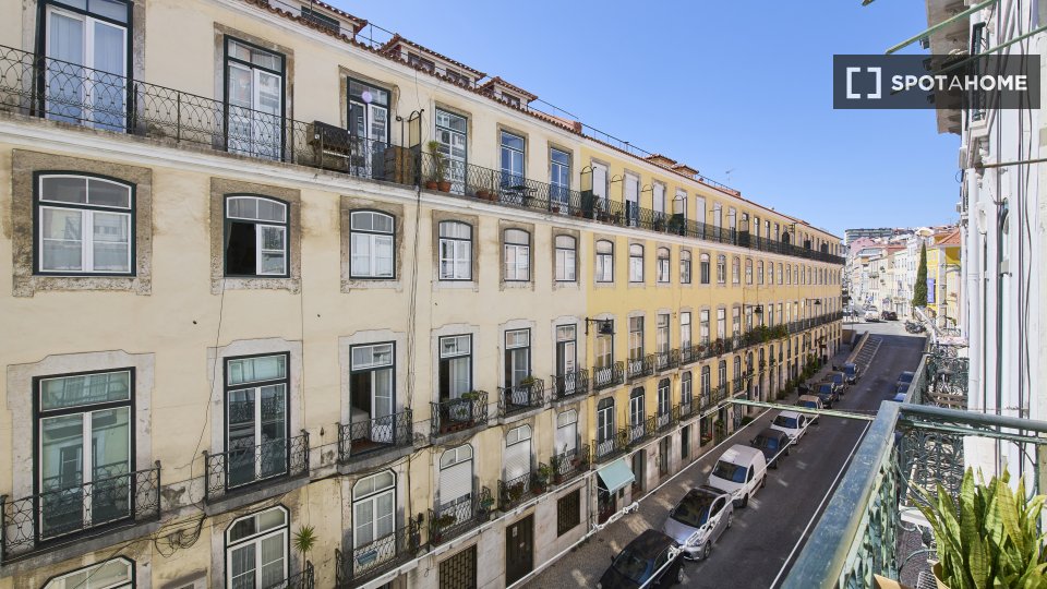 Apartment mono Lisbon, 40m² — photo 1
