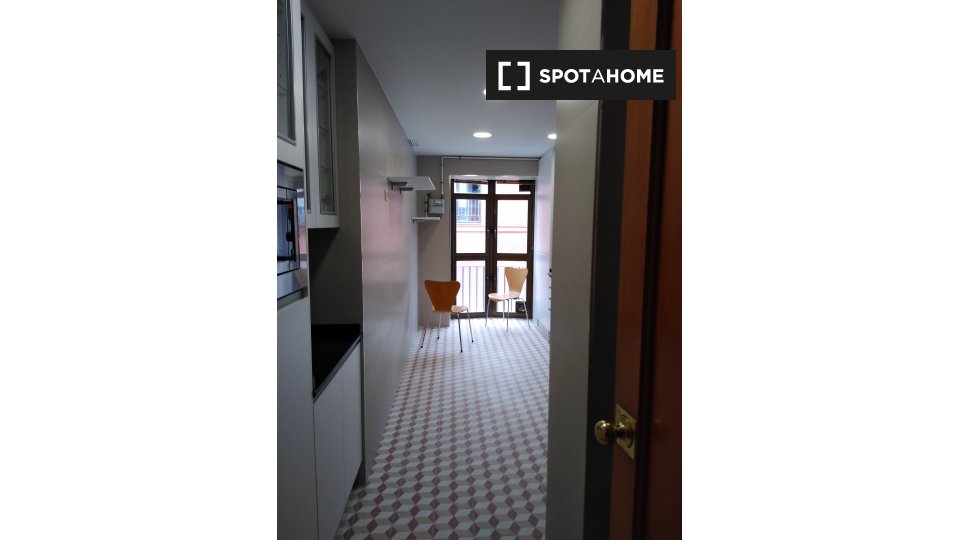 Apartment Madrid, 3 beds, 140m² — photo 33