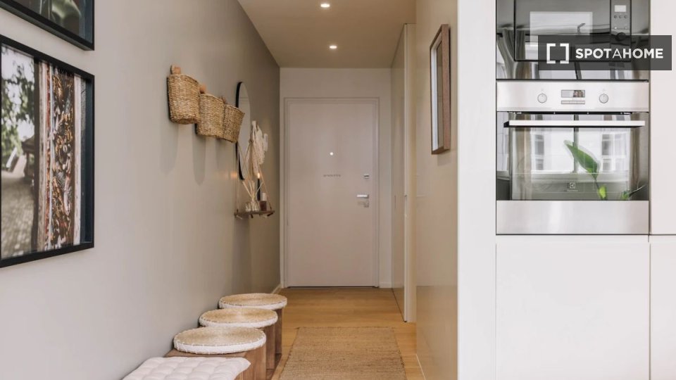 Apartment Lisbon, 1 bed — photo 12