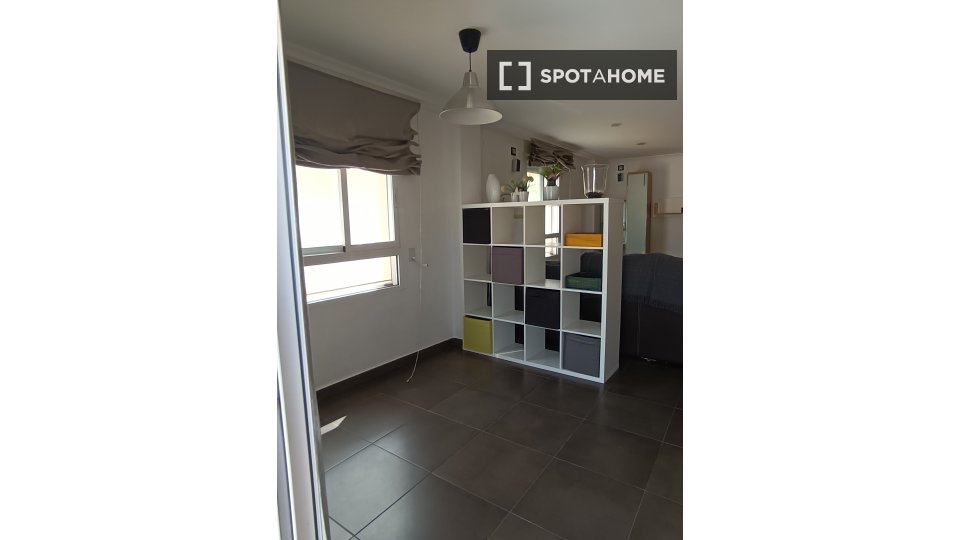 Apartment Valencia, 2 beds, 80m² — photo 5